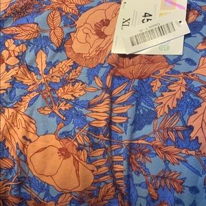 Lularoe Classic T